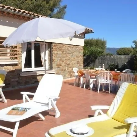 Bormes-les-mimosas, 4 Pieces, 8 Personnes - Fr-1-251-301 Lägenhet *