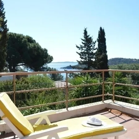 Bormes-les-mimosas, 4 Pieces, 8 Personnes - Fr-1-251-301 Bormes-les-Mimosas